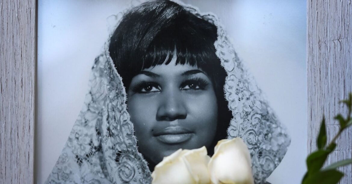 5b770cec200000de02379f80